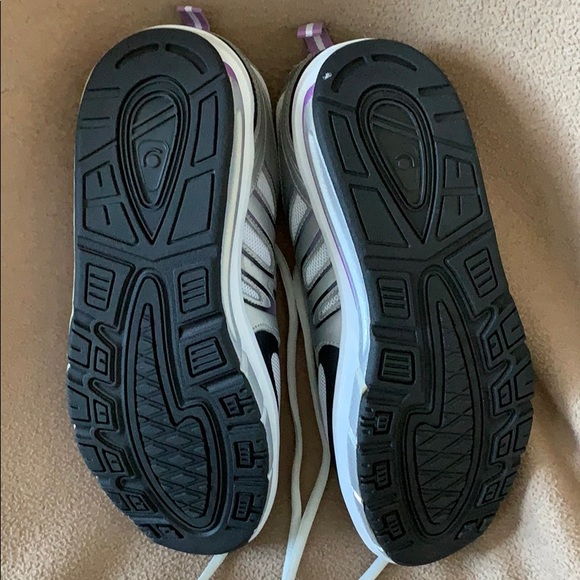 Rocker Sneaker by Foot locker - Picture 2 of 4